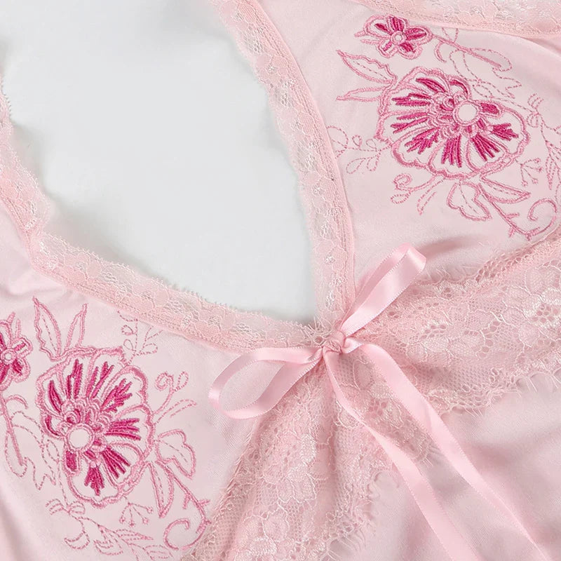 Sweet Embroidery Lace Trim Halter Tops Holiday Deep V-Neck Sleeveless Tank Tops