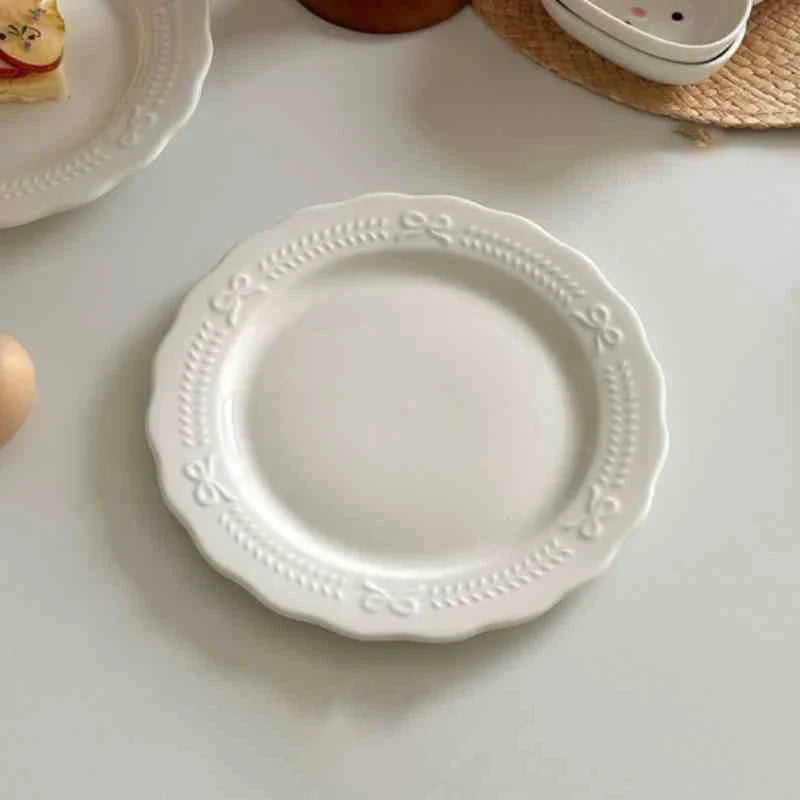 White Bow Embossed Ceramic Plate Dish Simple Dessert Disc 20.5cm Tableware