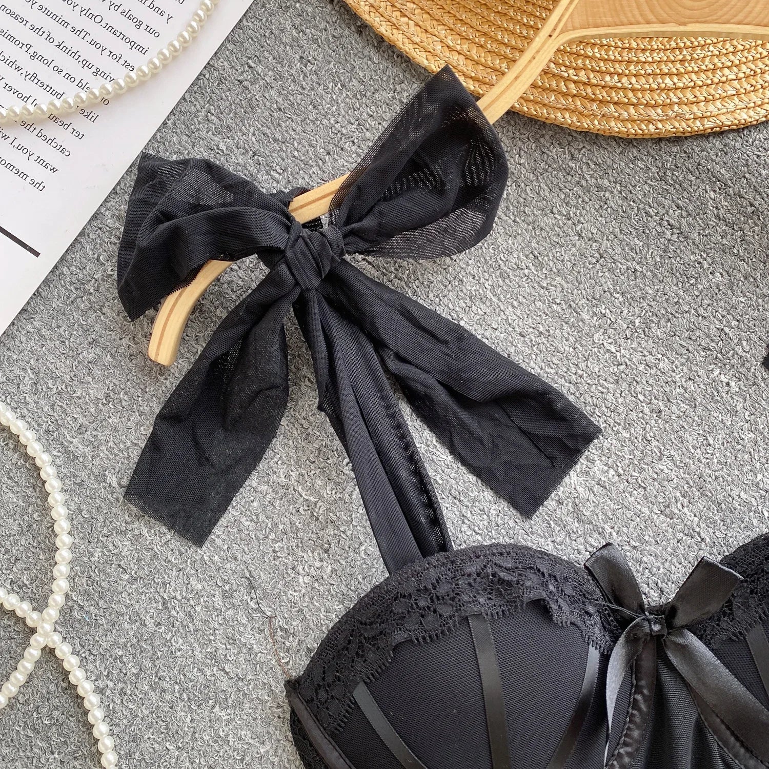 Spaghetti Strap Tank Top for Women Strapless Build in Bra Lace Patchwrok Tulle Bow Camis Summer Casual Female Camisoles