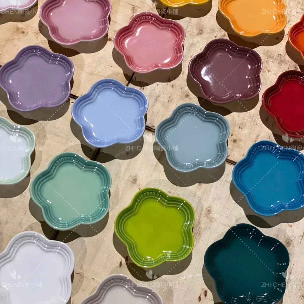 French Flower Shaped Small Plate Colored Ceramic