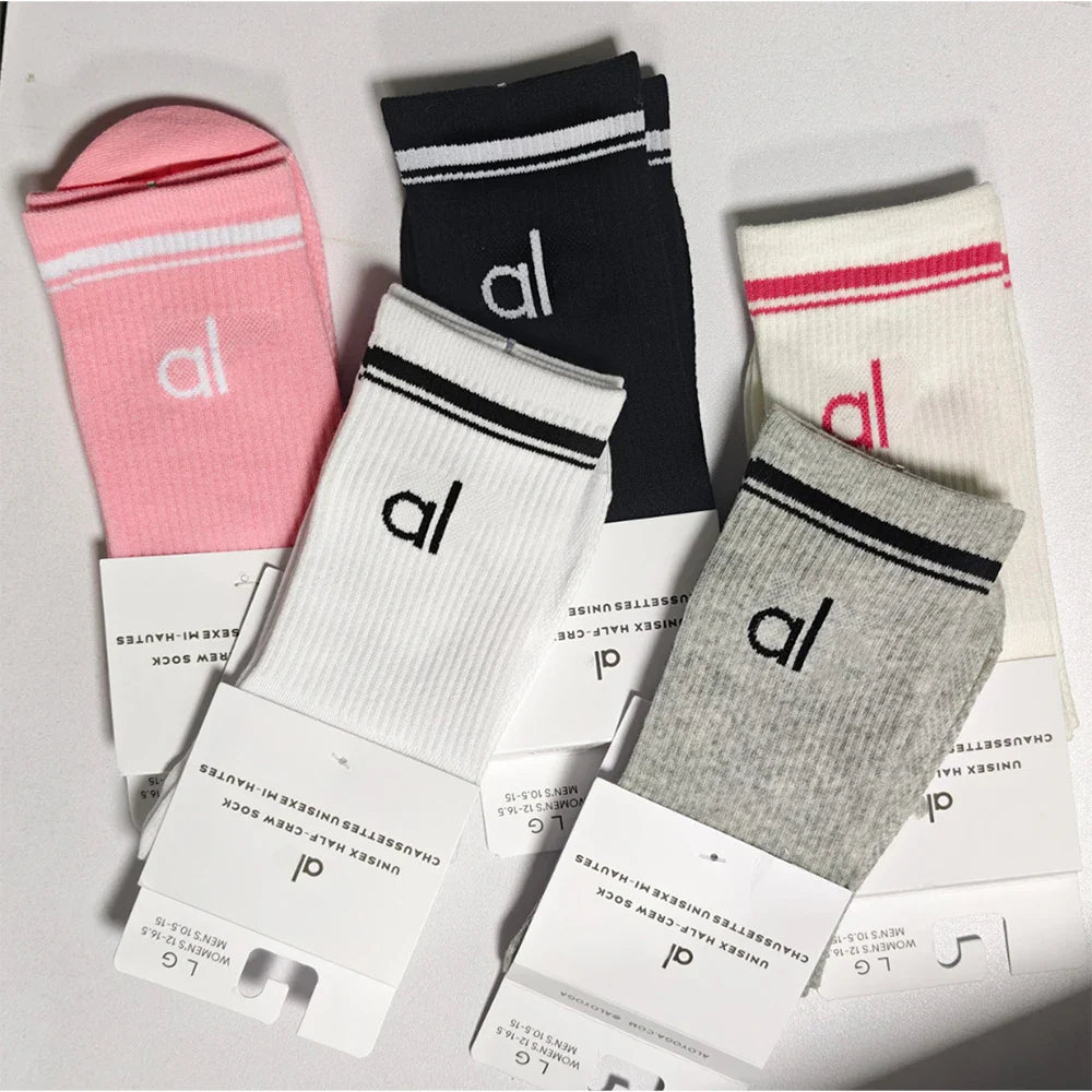 Yoga Socks Summer Lightweight Sports Socks Cotton Stockings 18cm Long Socks Mesh Breathable Socks Gym Outdoor Soft Comfort AL