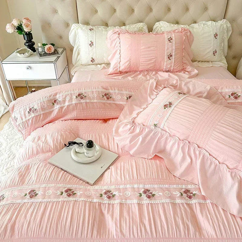 French Embroidered Lace Bubble Gauze Bedding Set Elegant Princess Style Duvet Cover Set Ruffled Comforter Cover Sets
