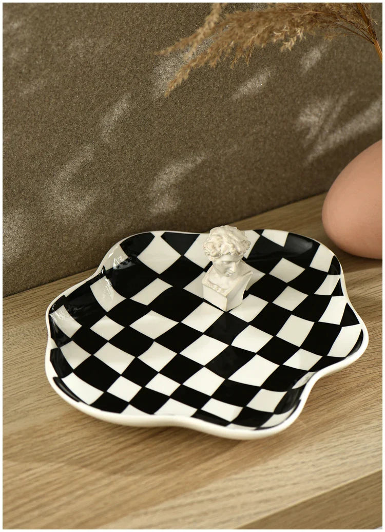 Retro Checkerboard Ceramic Plate Jewelry Home Decoration