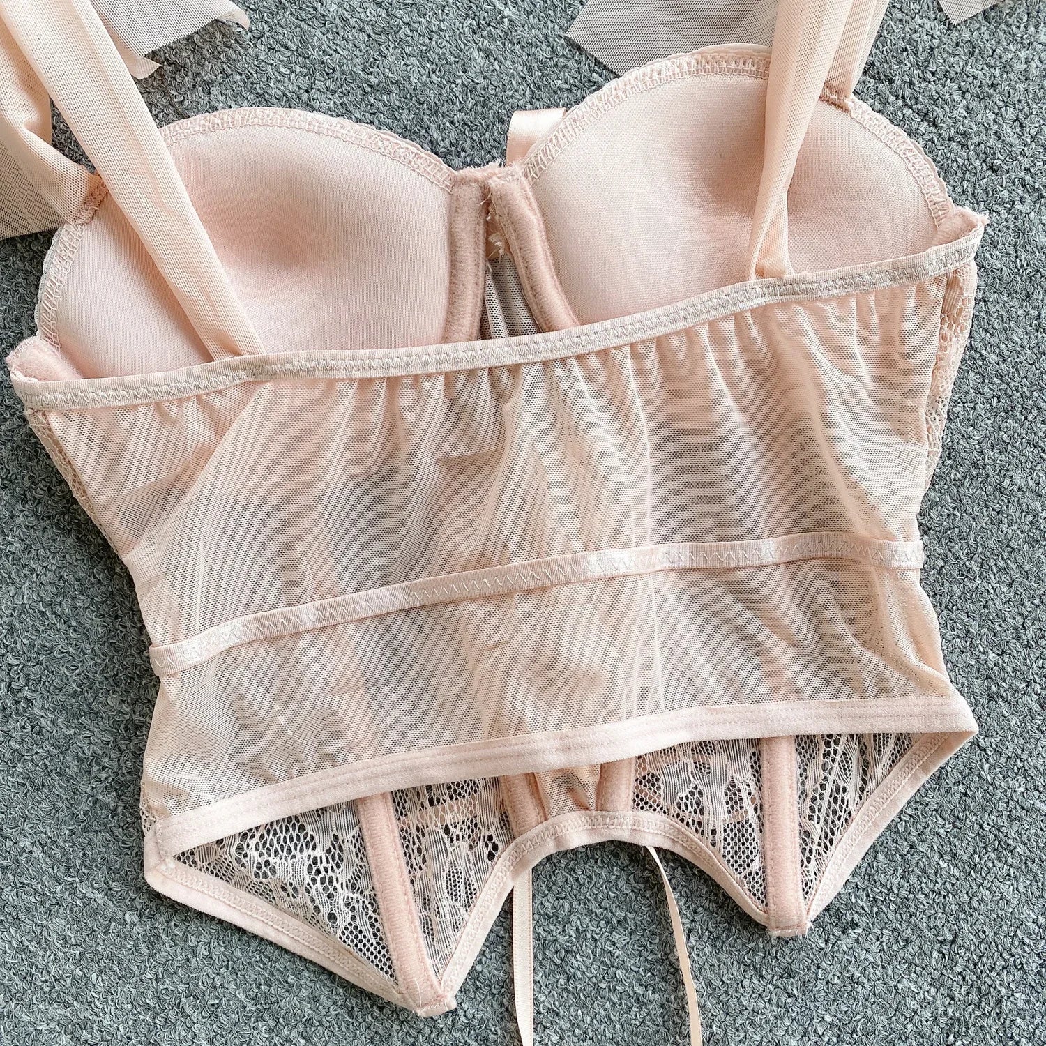 Spaghetti Strap Tank Top for Women Strapless Build in Bra Lace Patchwrok Tulle Bow Camis Summer Casual Female Camisoles