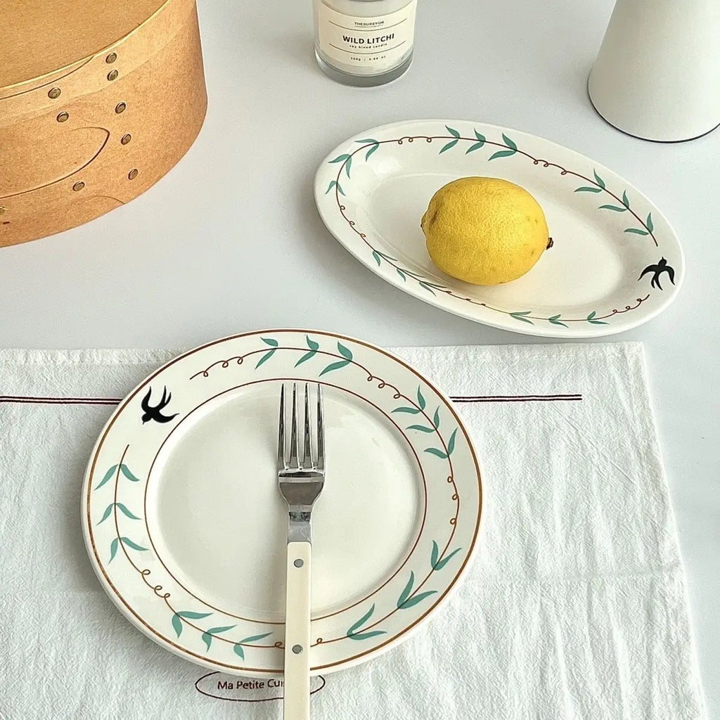 Gold Rim Leaf Pattern Round Serving Dishes Porcelain Kitchen Tableware