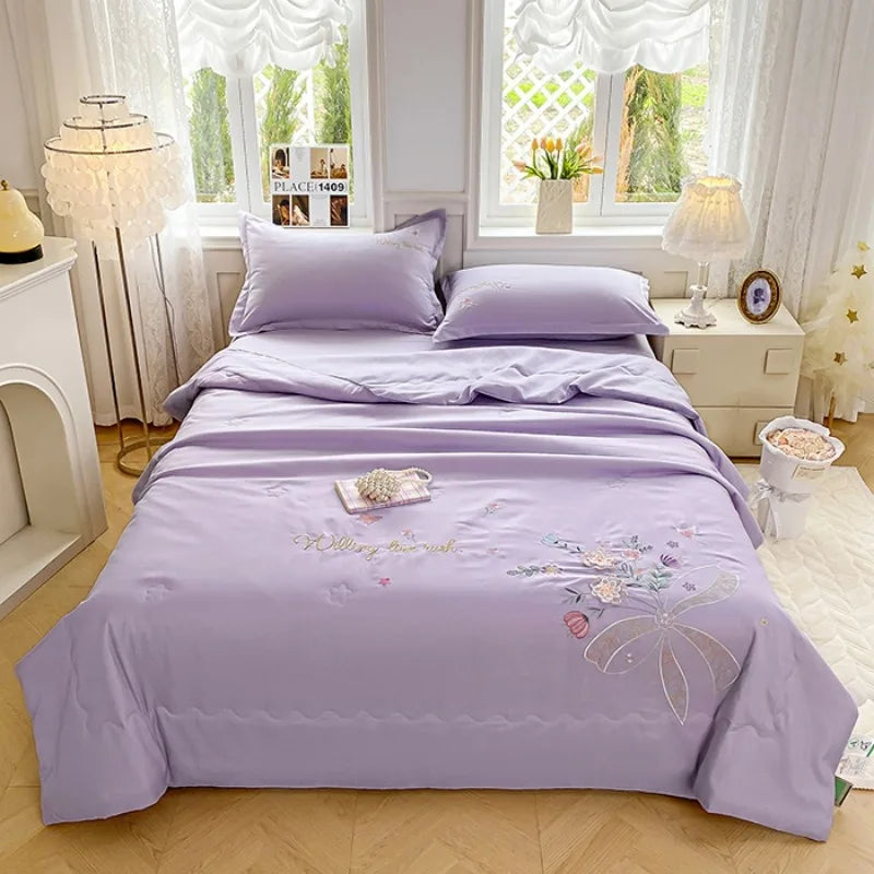 Super Soft Washed Cotton Three-Dimensional Flower Embroidered Summer Quilt Four-Piece Set