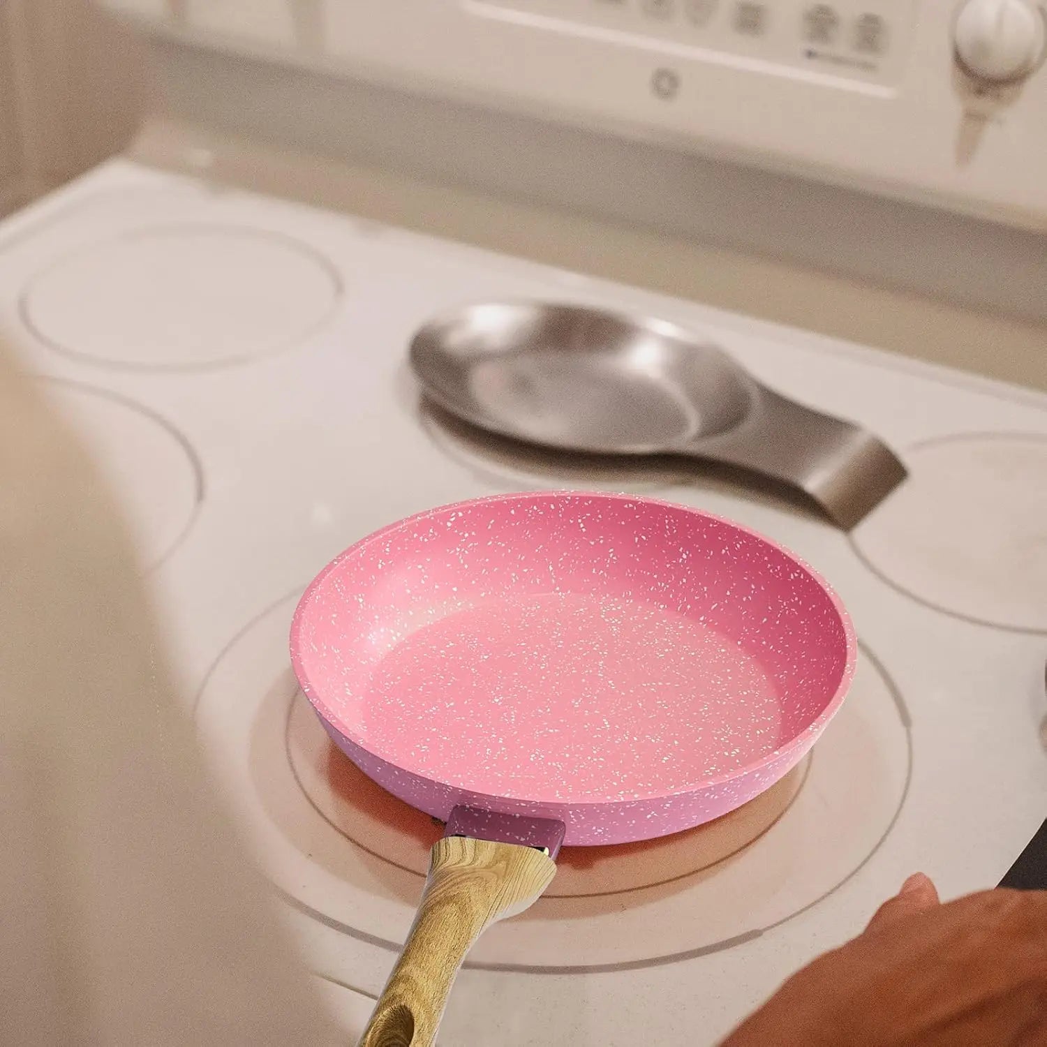 Nonstick Frying Pan 9.5in Pink PTFE PFOA-Free Omelet Skillet for Kitchen Toxin-Free