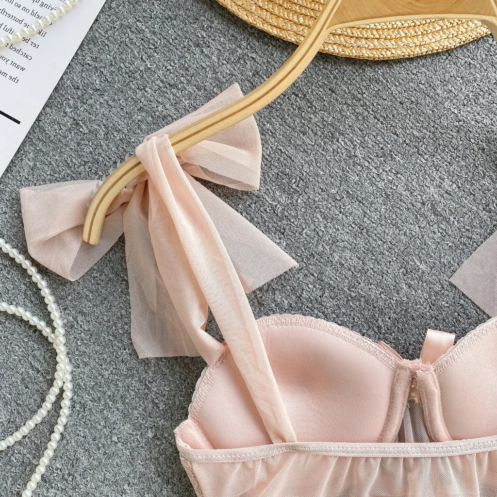 Spaghetti Strap Tank Top for Women Strapless Build in Bra Lace Patchwrok Tulle Bow Camis Summer Casual Female Camisoles