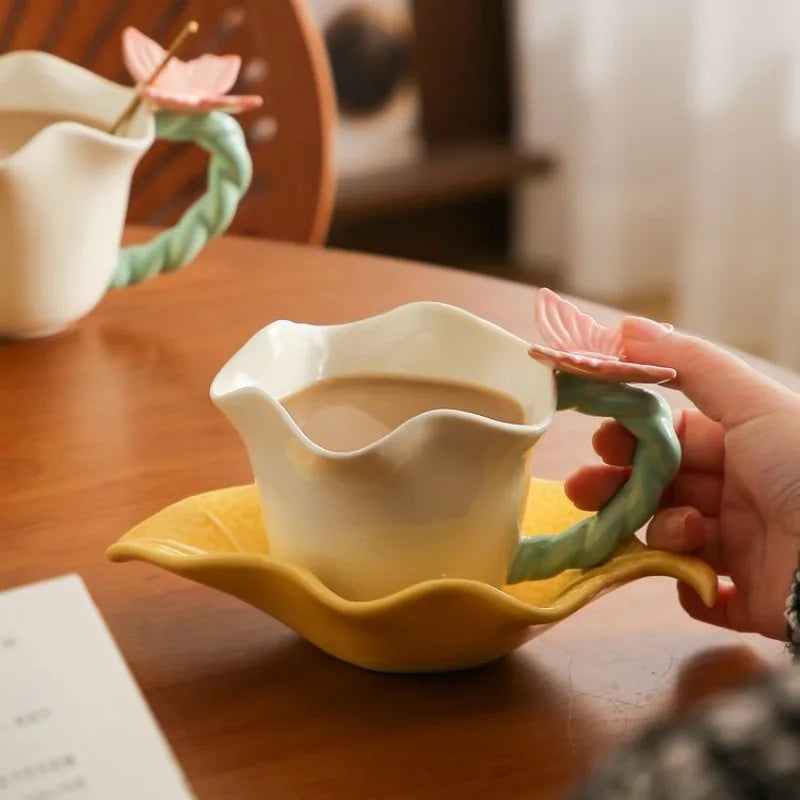 Exquisite Butterfly Floral Shape  Afternoon Tea Flower Mug