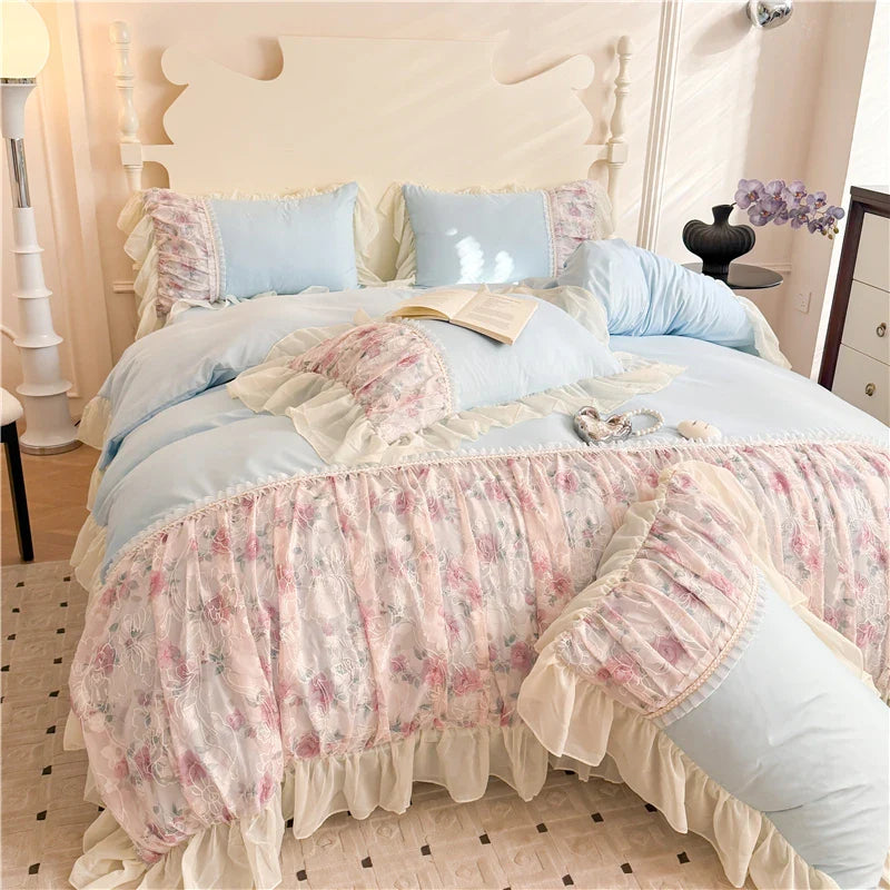 Princess Style Duvet Cover Sets with Lace Embroidery Bed Cover for Girls Queen/King Size Soft Pink Bedding with Ruffles