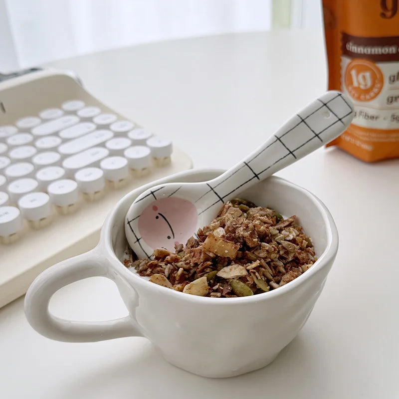 Cute Smiling Spoons Ceramic Ice Cream Spooon Irregular Hand Painted Dessert Breakfast Spoon Home Kitchen Tableware Accessories