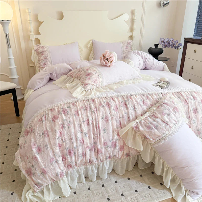 Princess Style Duvet Cover Sets with Lace Embroidery Bed Cover for Girls Queen/King Size Soft Pink Bedding with Ruffles