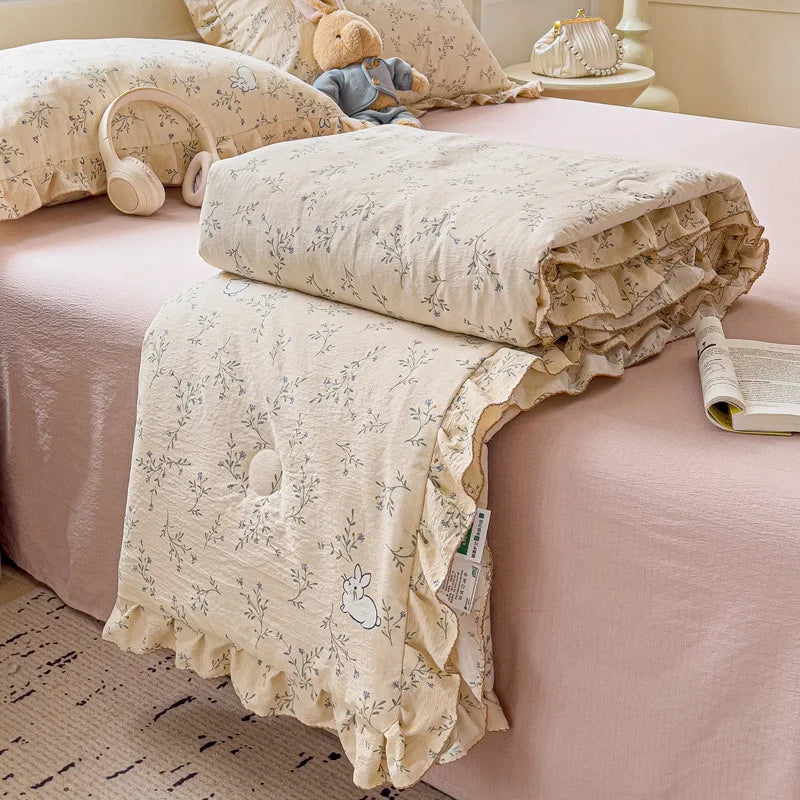 Korean Quilt with Lace and Ruffle Pure Cotton Patchwork Comforter for Summer Skin-Friendly Breathable Cooling Blanket for Home