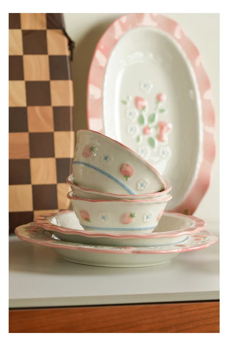 High Grade Strawberry Pattern Cute Girl Plate Bowl