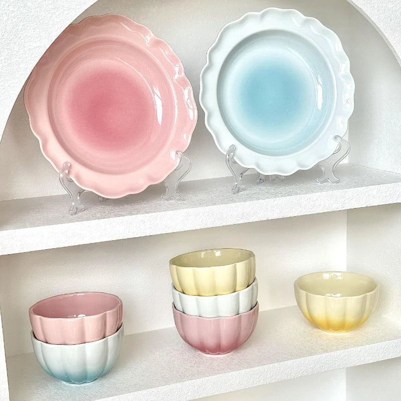 Cute Blush Gradient Plate Dessert Fruits and Vegetables Plate Yogurt Rice Bowl Underglaze Ceramic Tableware Set