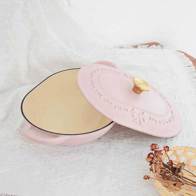 French Romantic Pink Kitchen Enamel Pot Embossed Elliptical Cast Iron Pots Home Stew Pot Grilled Fish Induction Cooker Soup Pots