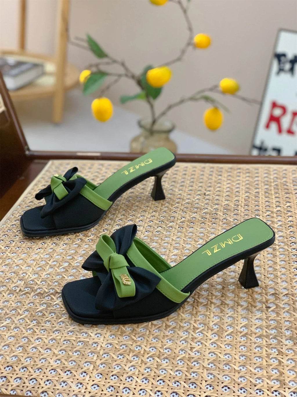 Fashionable Bow Tie Square Toe Slim Heel Women's Shoes