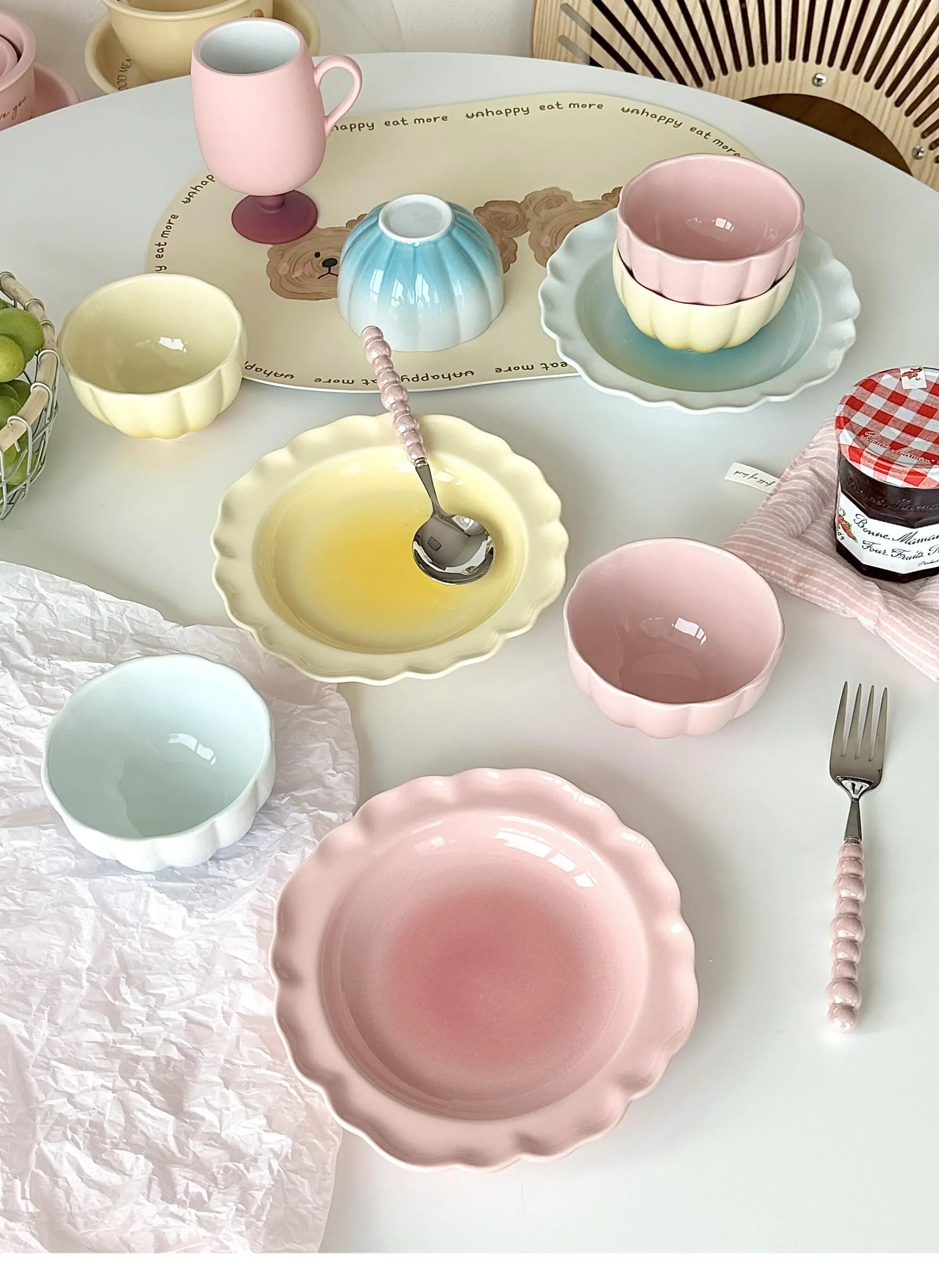 Cute Blush Gradient Plate Dessert Fruits and Vegetables Plate Yogurt Rice Bowl Underglaze Ceramic Tableware Set