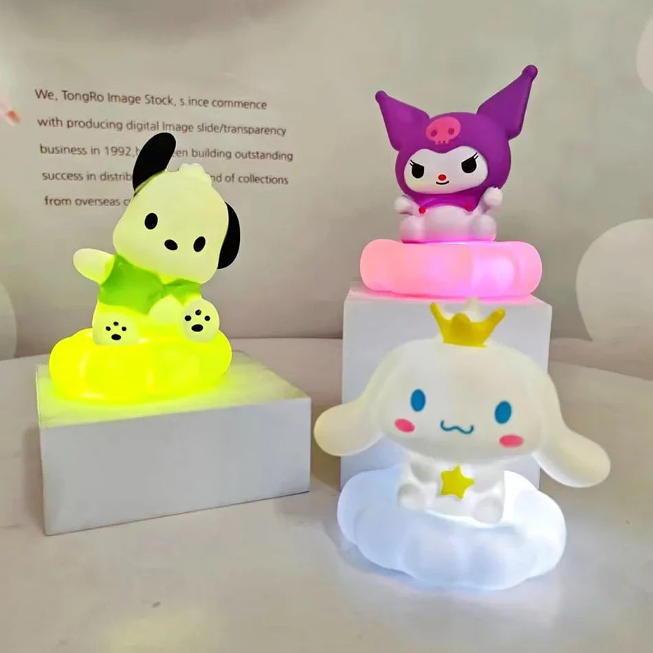 Kawaii Sanrios Night Light Enamel Cloud Cartoon Kuromi Cinnamoroll Pochacco Small Table Light Illuminating Decoration