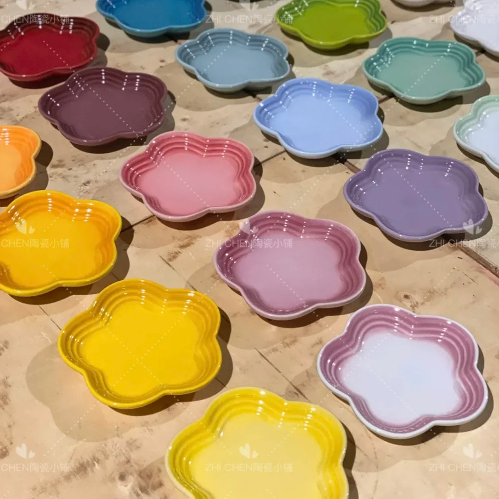 French Flower Shaped Small Plate Colored Ceramic