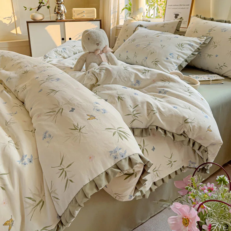 Princess Style Flowers Ruffles Soft Skin-friendly Duvet Cover Set Pillowcases Bedding Set