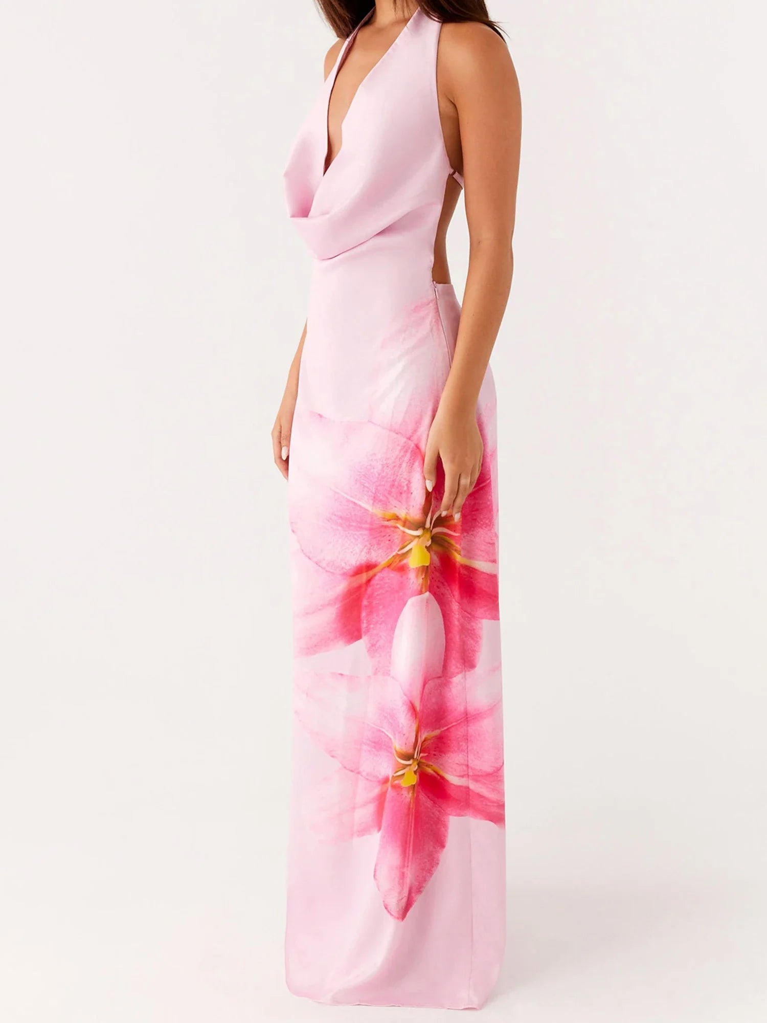 Summer Elegant Floral Print Sleeveless Halterneck Maxi Dress with Open Back