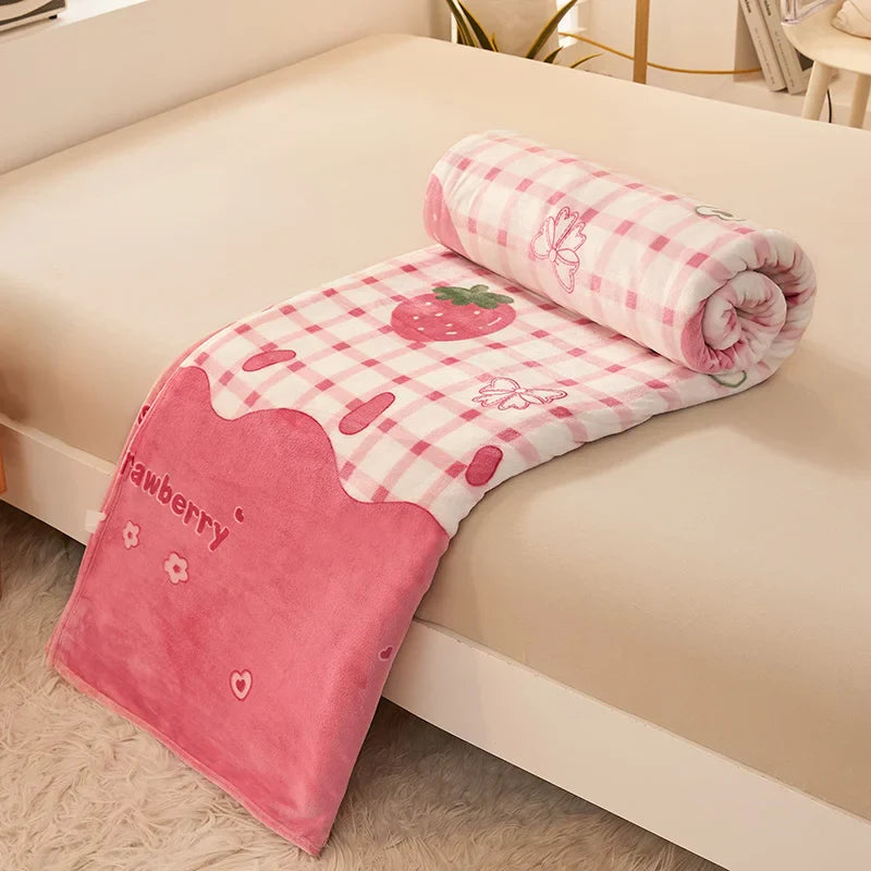 Girls Cartoon Strawberry Flannel Blanket, Warm Bedspread Sheet, Fuzzy Soft Fleece Plush Blankets for Bed Sofa Nap Shawl Blankets