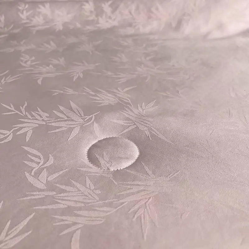 Princess Jacquard Lace Quilt Bedding Summer Blanket Cool Feeling Silky Comforter Thin Duvet