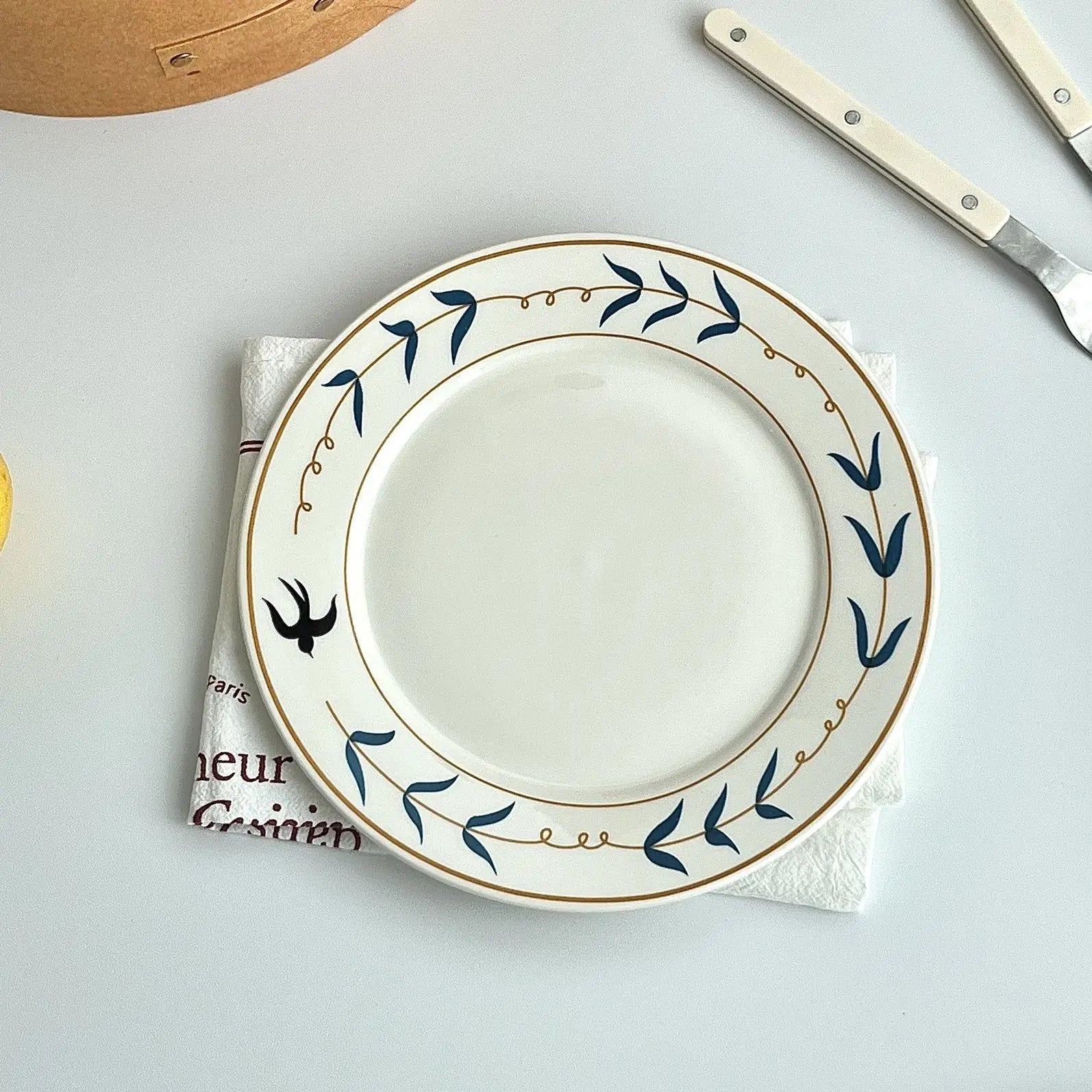 Gold Rim Leaf Pattern Round Serving Dishes Porcelain Kitchen Tableware