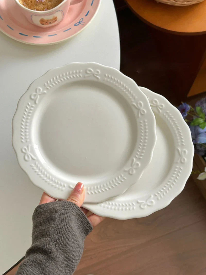 White Bow Embossed Ceramic Plate Dish Simple Dessert Disc 20.5cm Tableware