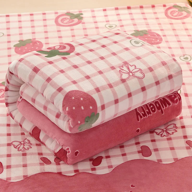 Girls Cartoon Strawberry Flannel Blanket, Warm Bedspread Sheet, Fuzzy Soft Fleece Plush Blankets for Bed Sofa Nap Shawl Blankets