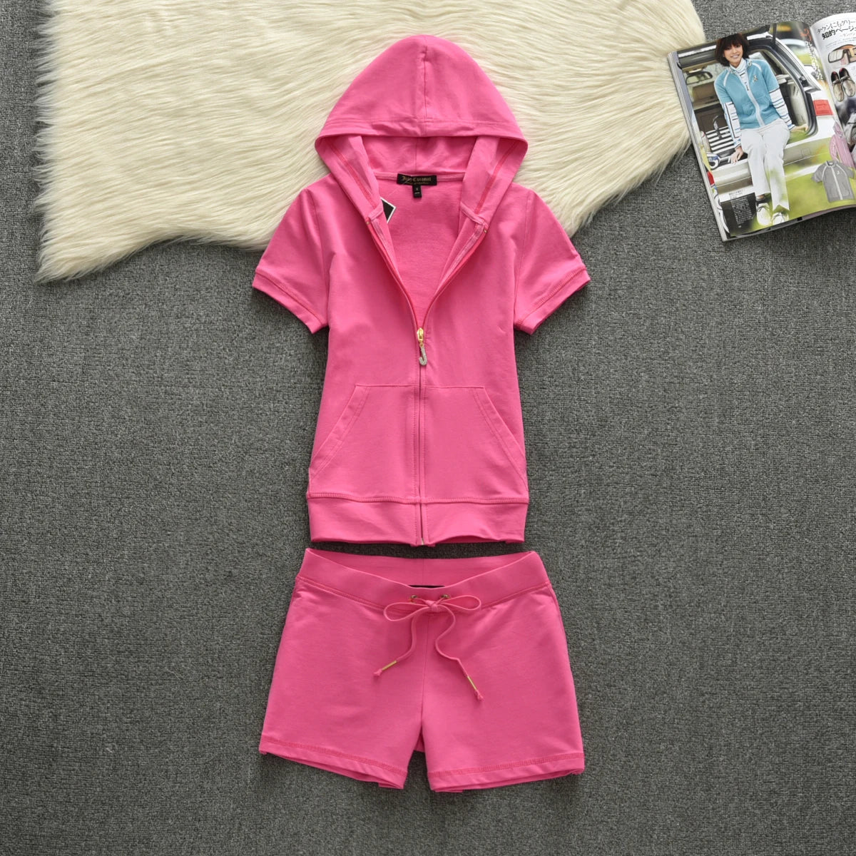 Velour Tracksuit Women Velvet Women's Brand Short Set Sewing Suit Women Tracksuits Hoodies and Shorts Sets Met 2 Piece Set