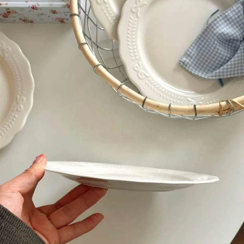 White Bow Embossed Ceramic Plate Dish Simple Dessert Disc 20.5cm Tableware