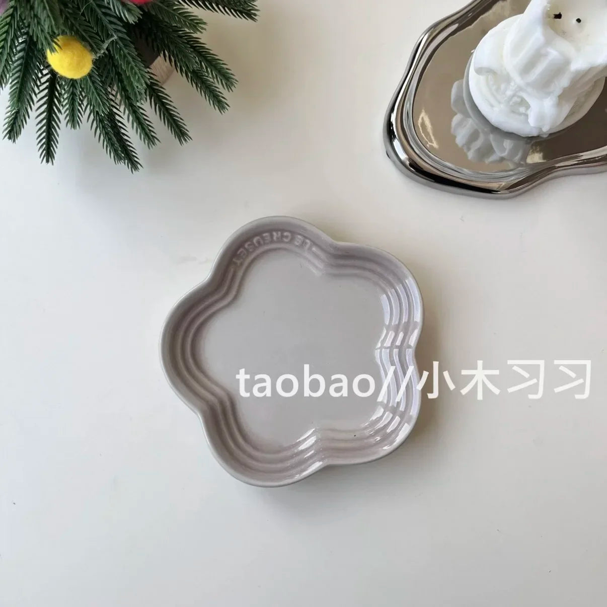 French Flower Shaped Small Plate Colored Ceramic