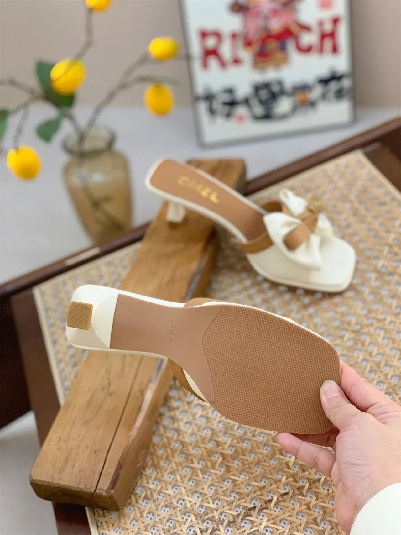 Fashionable Bow Tie Square Toe Slim Heel Women's Shoes