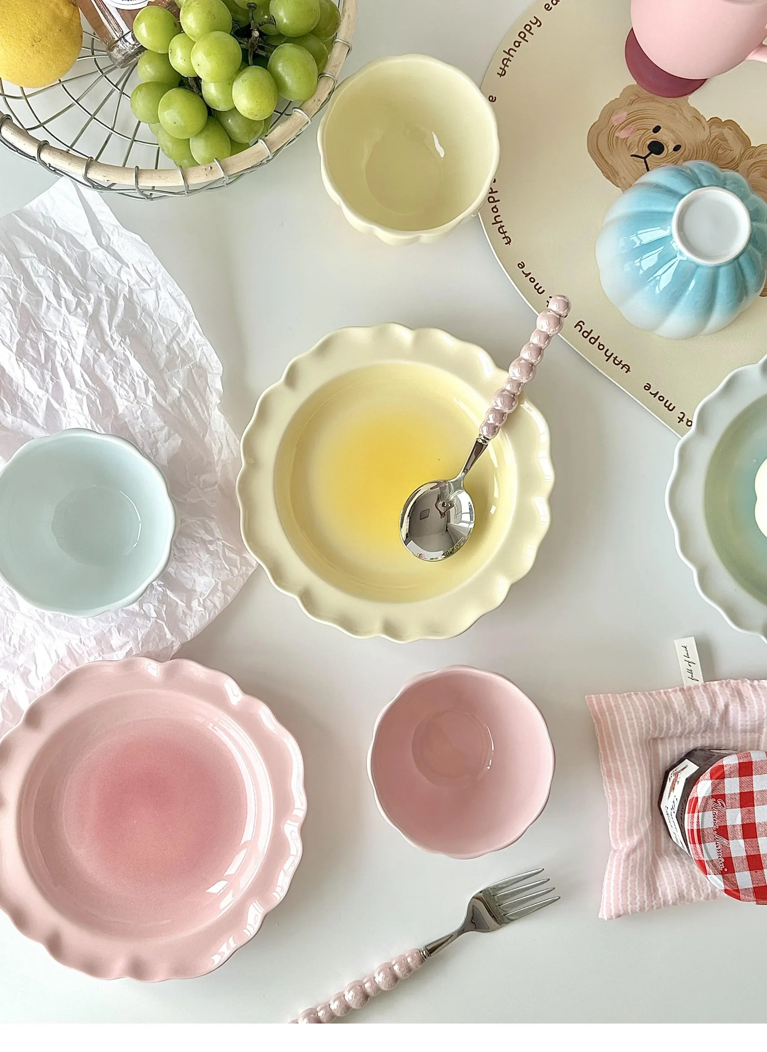 Cute Blush Gradient Plate Dessert Fruits and Vegetables Plate Yogurt Rice Bowl Underglaze Ceramic Tableware Set