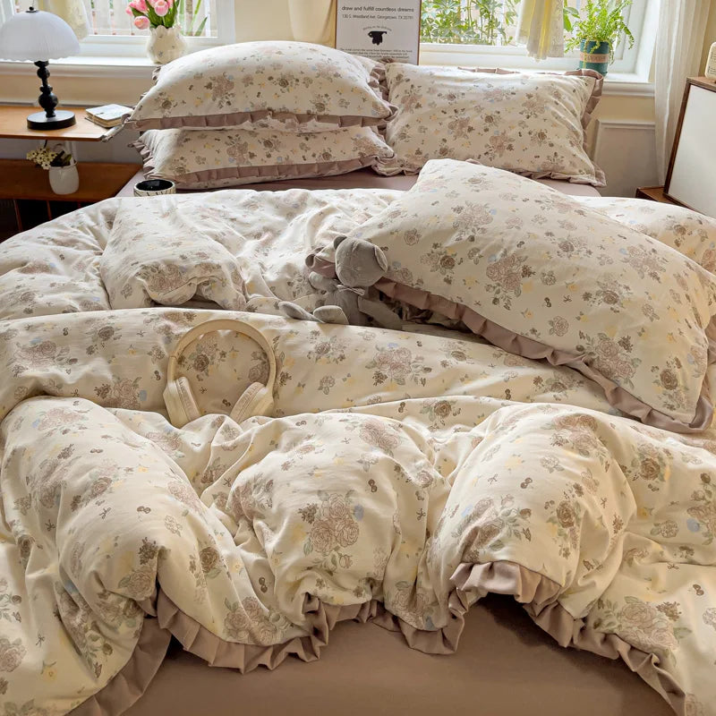 Princess Style Flowers Ruffles Soft Skin-friendly Duvet Cover Set Pillowcases Bedding Set