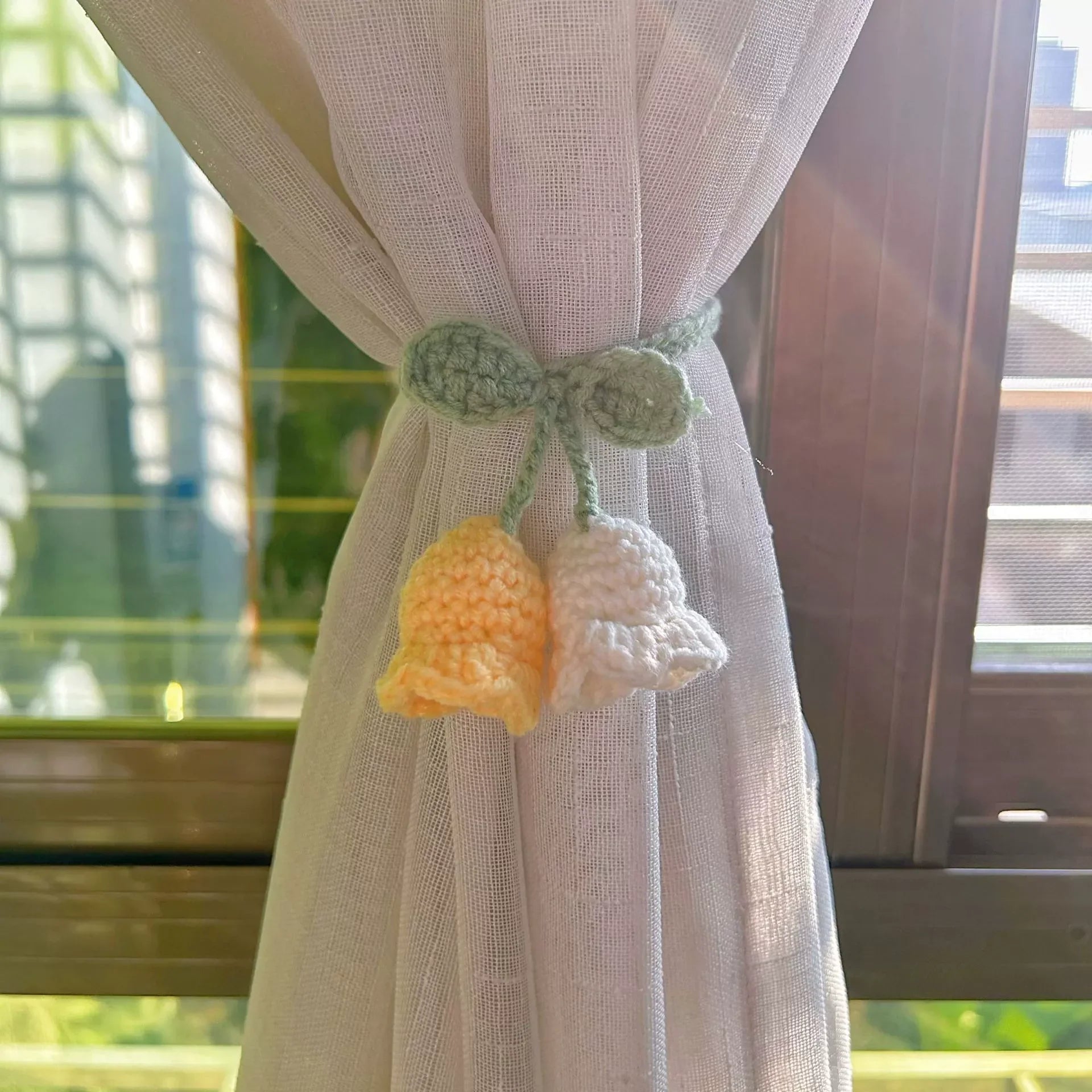 Cute Knitted Strawberry Pendant Knitting Flower Bag Pendant Creative Crochet Flower Curtain Tie Decor