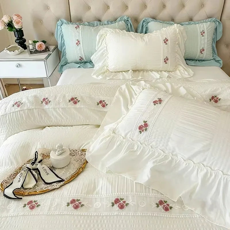 French Embroidered Lace Bubble Gauze Bedding Set Elegant Princess Style Duvet Cover Set Ruffled Comforter Cover Sets