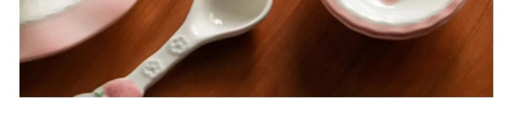 High Grade Strawberry Pattern Cute Girl Plate Bowl