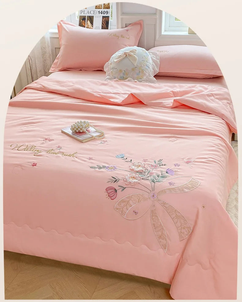 Super Soft Washed Cotton Three-Dimensional Flower Embroidered Summer Quilt Four-Piece Set