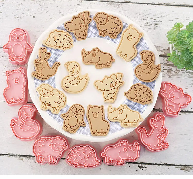 Cookie Cutters Plastic 3D Cute Cartoon Pressable Biscuit Mold Cookie Stamp Kitchen Baking Pastry Bakeware 8 Pcs/set