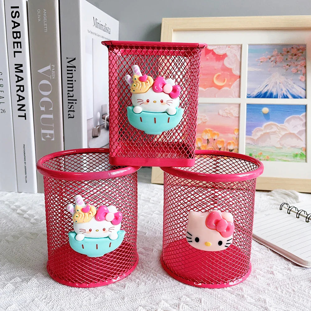 Sanrio Series Cute Hello Kitty Fashion Pen Holder Desktop Decorations Anime Fans Girl Creative Round Pen Holder