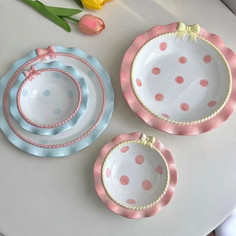 Heart-shaped Bow Wavy Edge Ceramic Dinnerware Set Ideal Cake Presentation,  Princess Pastry Platter, Lace-edged Rice Bowls