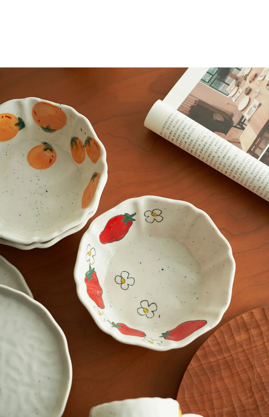 Hand-painted Fruit Pattern Ceramic Plate