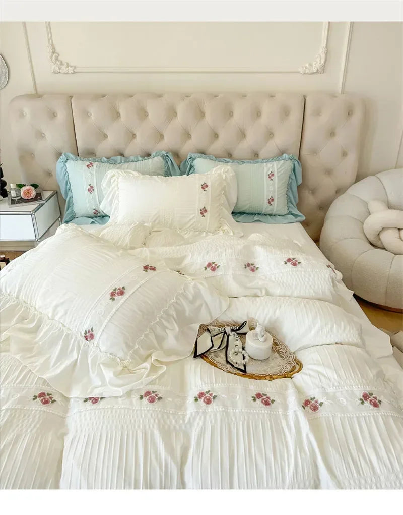 French Embroidered Lace Bubble Gauze Bedding Set Elegant Princess Style Duvet Cover Set Ruffled Comforter Cover Sets