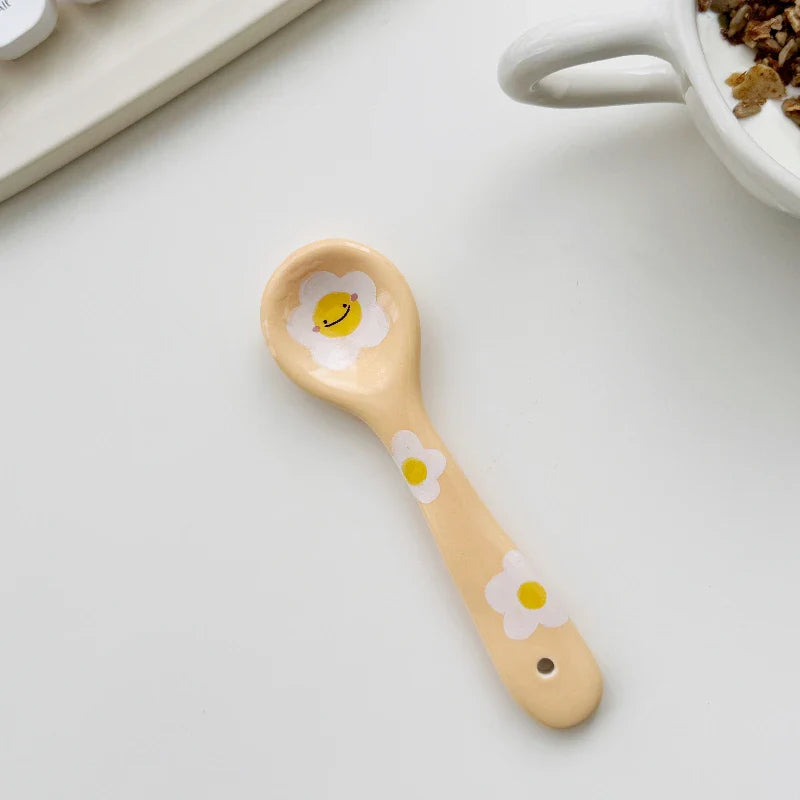 Cute Smiling Spoons Ceramic Ice Cream Spooon Irregular Hand Painted Dessert Breakfast Spoon Home Kitchen Tableware Accessories