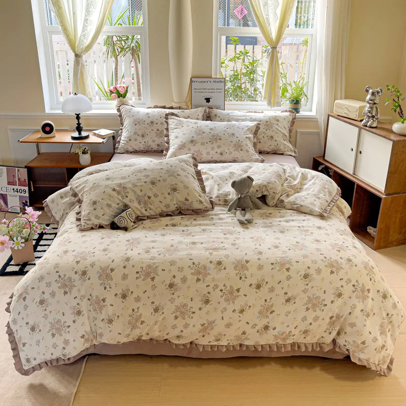 Princess Style Flowers Ruffles Soft Skin-friendly Duvet Cover Set Pillowcases Bedding Set