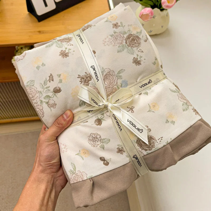 Princess Style Flowers Ruffles Soft Skin-friendly Duvet Cover Set Pillowcases Bedding Set