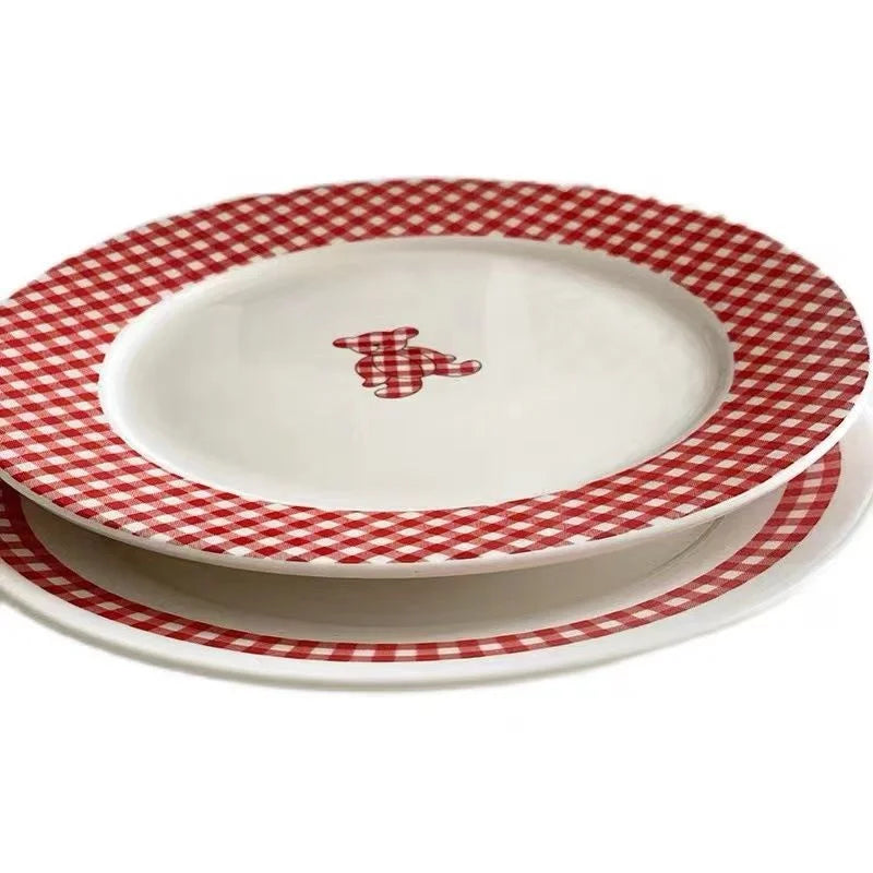 High Beauty Plate Vintage French Red Checkered Plate Cute Ceramic Round Plate